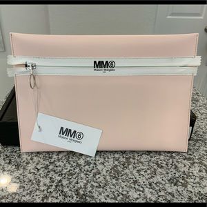 MM6 MAISON MARTIN MARGIELA Pink Zipper Clutch NWT